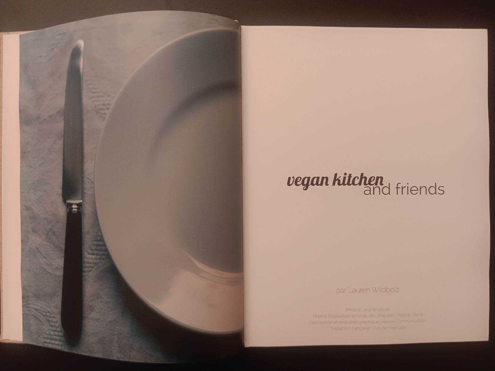 Bücher: Vegan kitchen and friends – Gebraucht aus Lausanne von Grabock 2