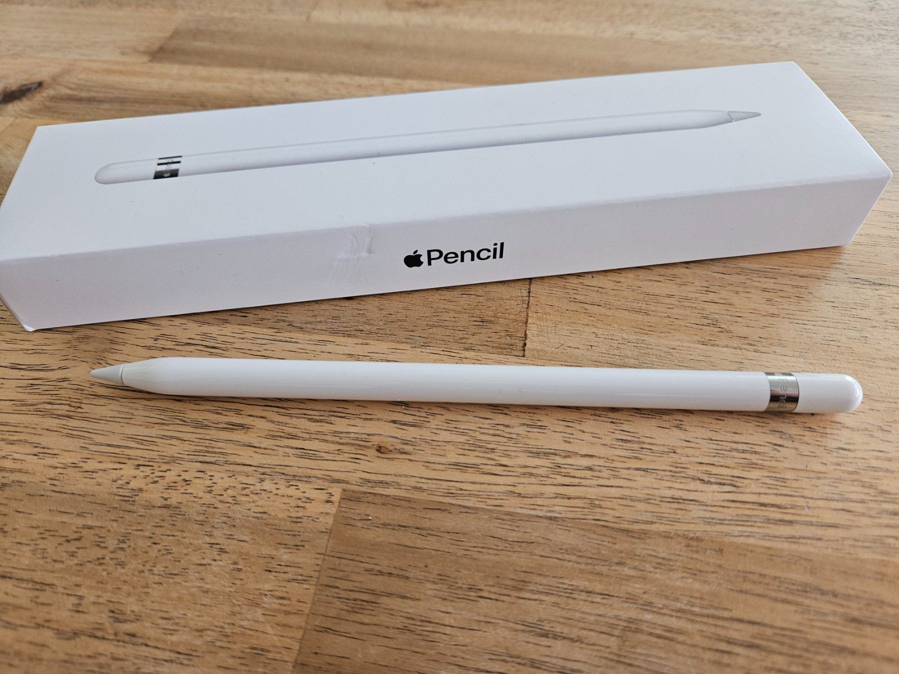 Apple Penna & Evidenziatori: Apple Pencil (1. Generation) mit Adapter – Usato da Zürich venduto da r.eggel