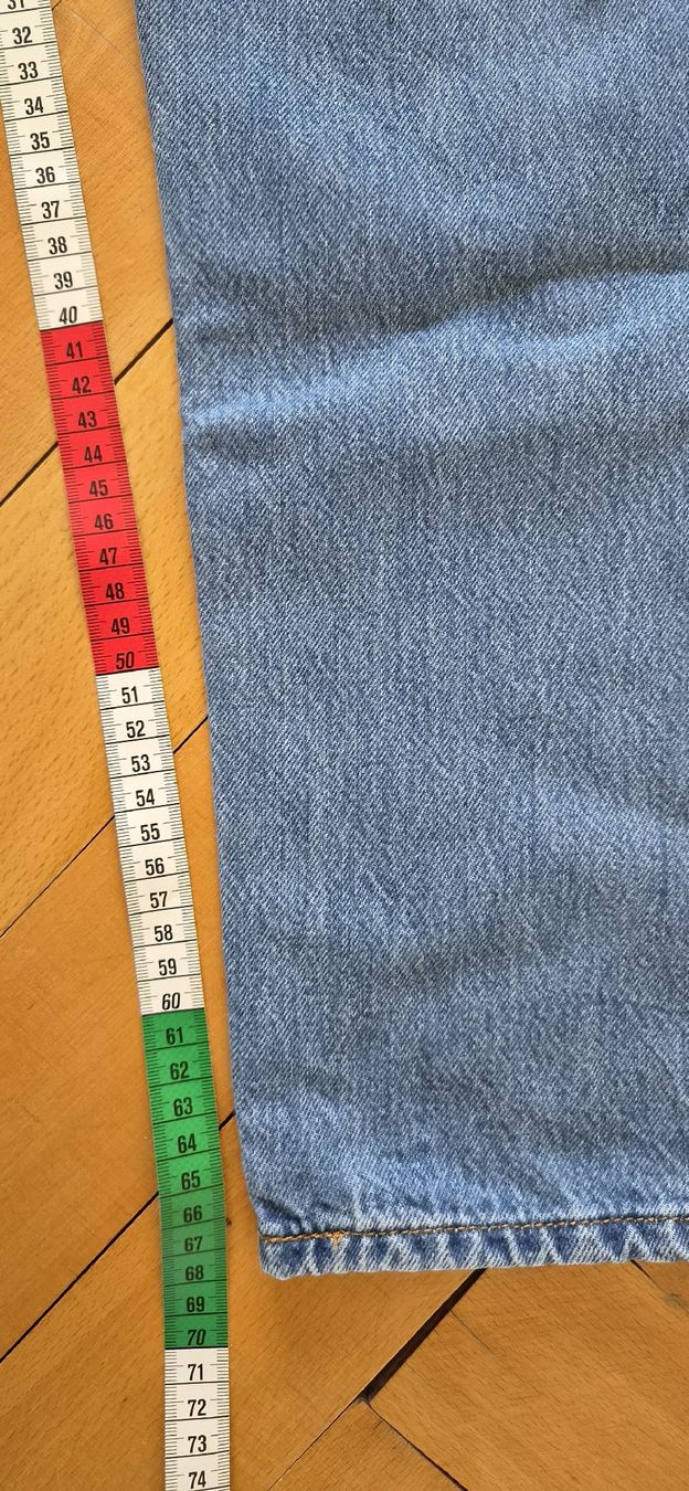 Levi's Jeans: Levi's 501 crop – Gebraucht aus La Chaux-de-Fonds von VenexiaStevenson 6