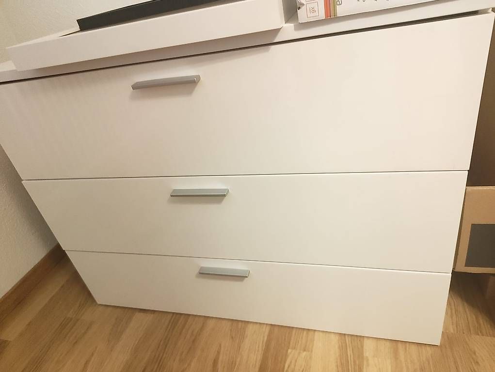 Cassettiere: Kommode zum Schrank (siehe Profil) – Usato da Brugg AG venduto da tanjaaaa2