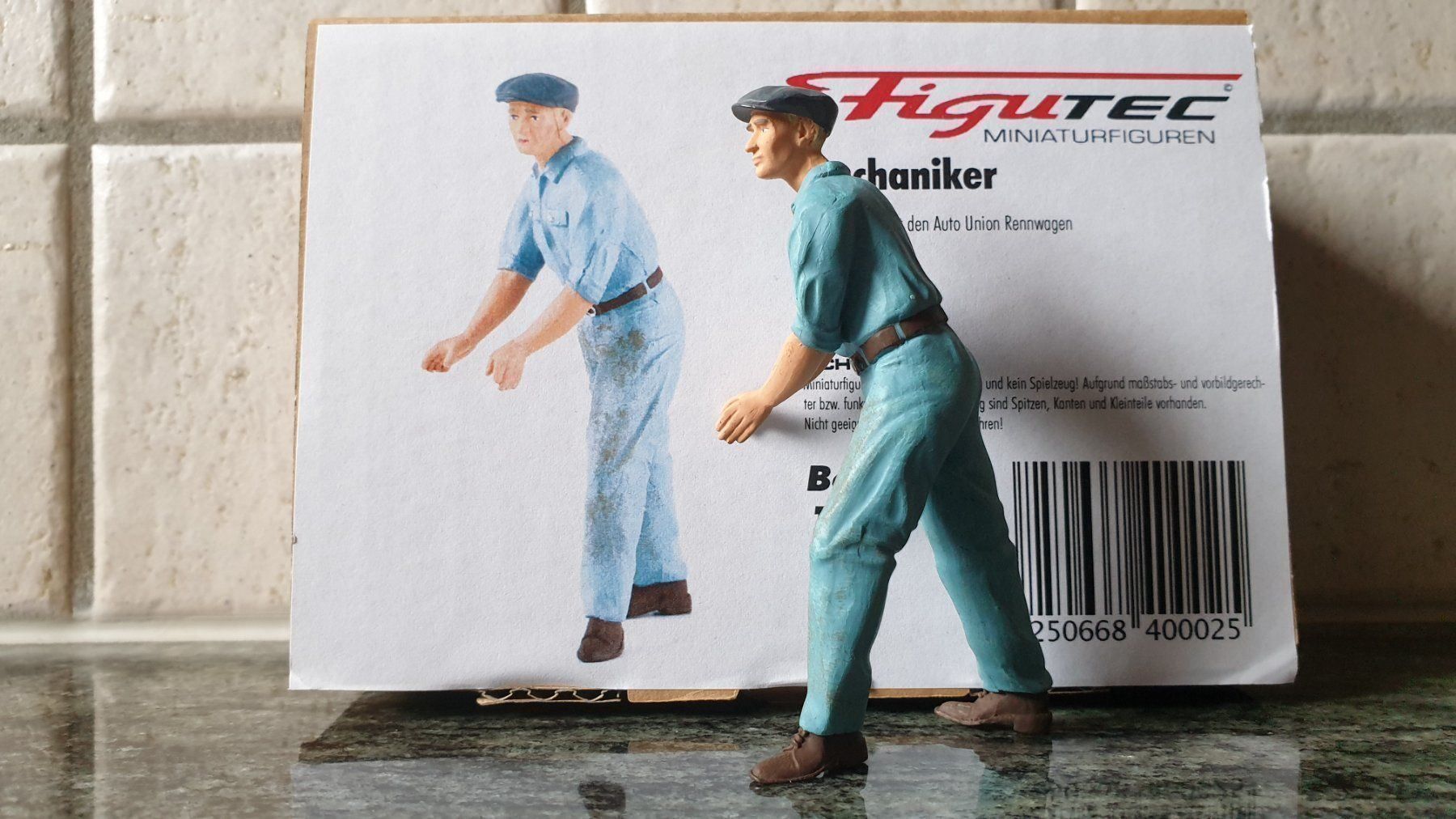 Figurines: MECHANIKER 1:18 – Neuf avec emballage d'origine à Wengi b. Büren par Ot1000