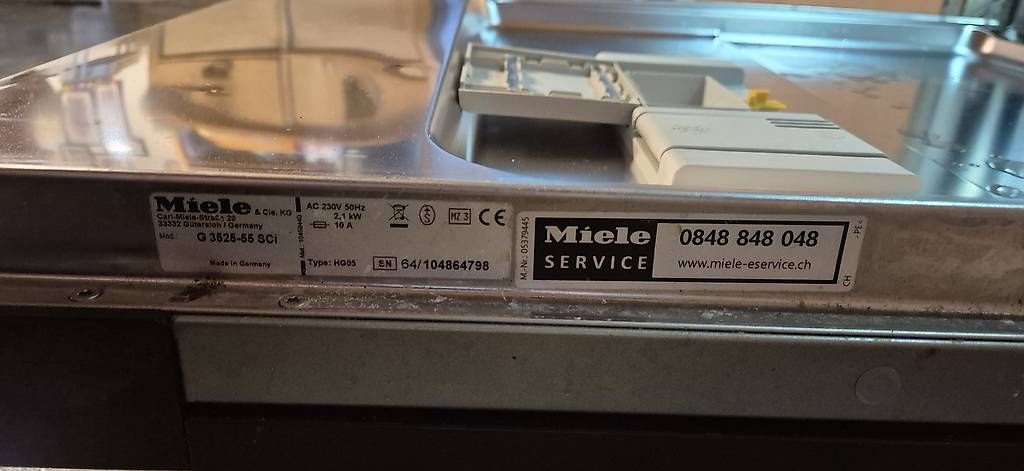 Lavastoviglie: Miele Abwaschmaschine – Usato da Widnau venduto da Kisha90 2
