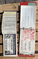Notenalben mit Notenblättern Handharmonika