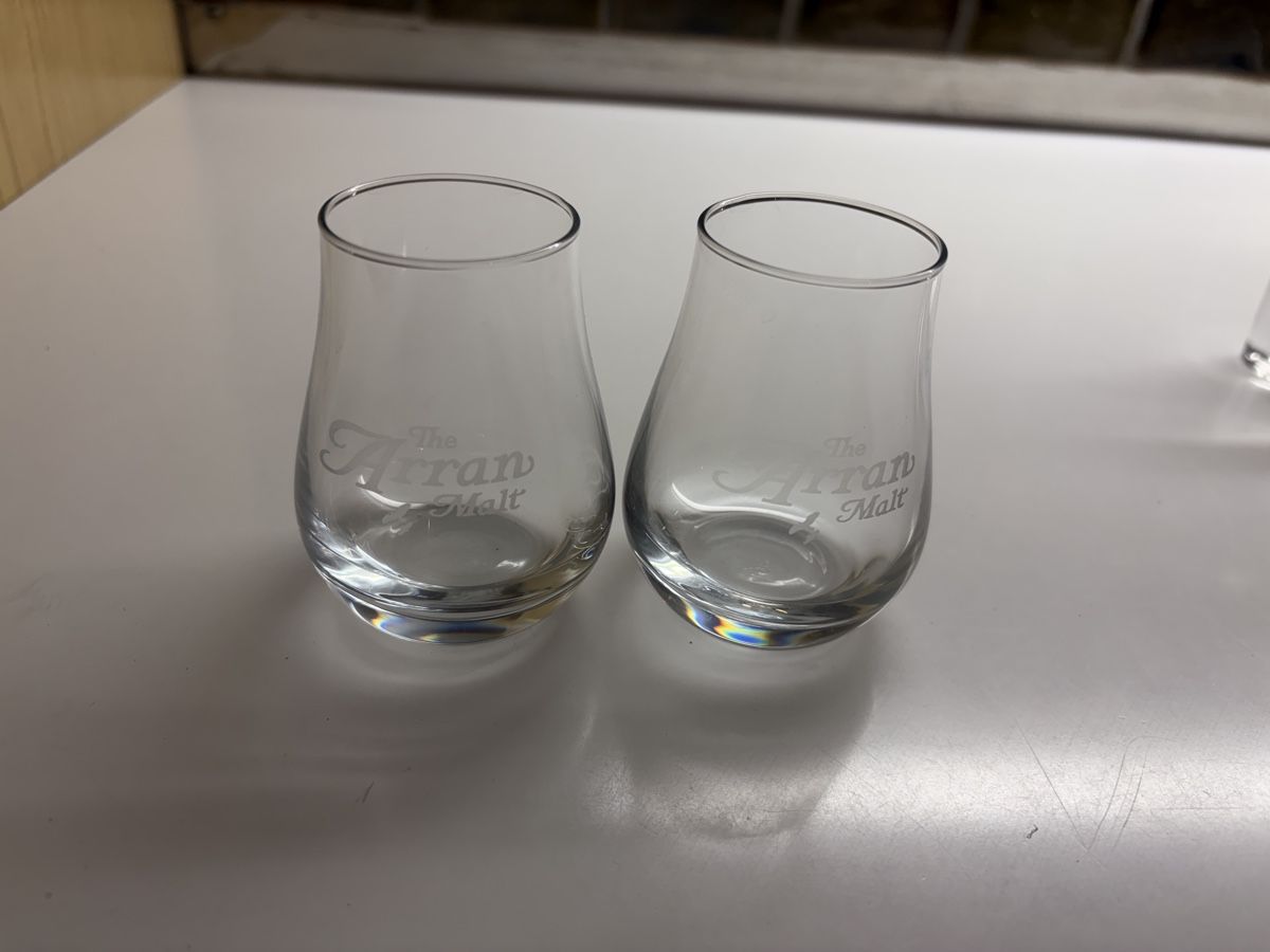 Verres: Schnaps-Gläser Set: 2 Tasting- + 3 Shot Gläser – D'occasion à Wallisellen par andrea.winter 2