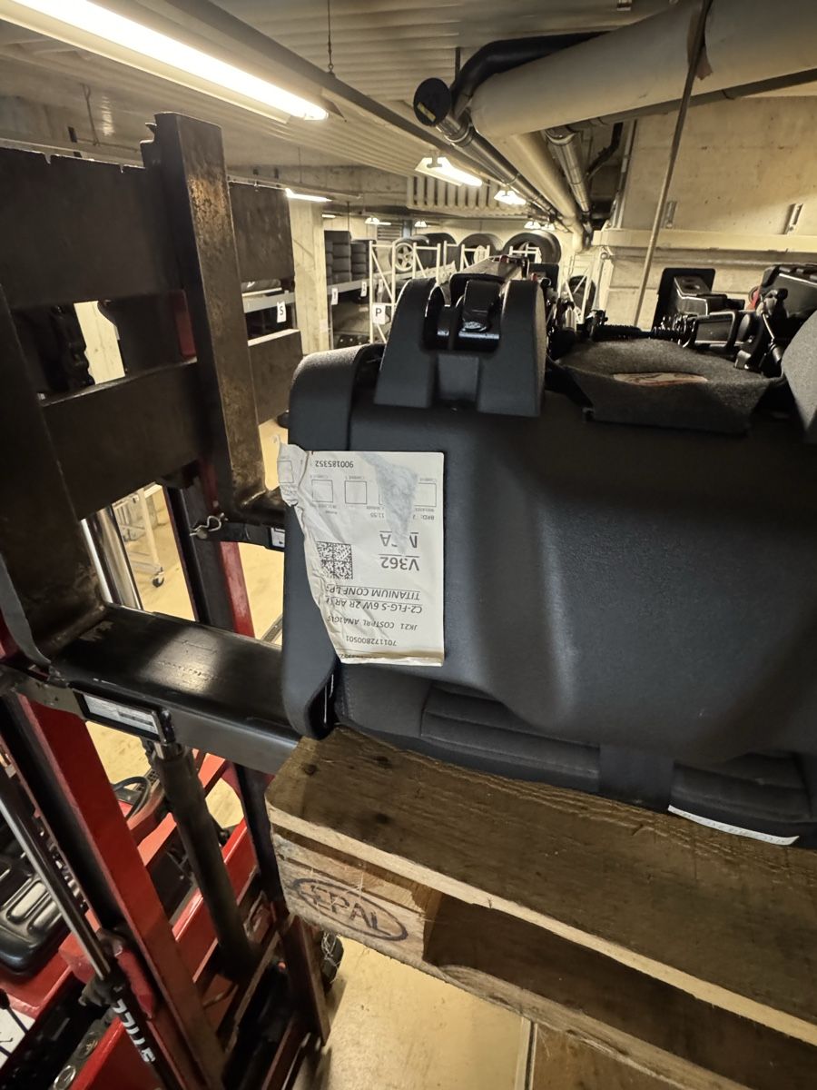 Tutti pezzi di ricambio auto: Sitze Ford Transit Custom  – Nuovo (secondo la descrizione) da Belpberg venduto da Wertvoll99 4