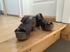 Fiorentini + Baker: Damensandale mit Keilabsatz, Gr 37