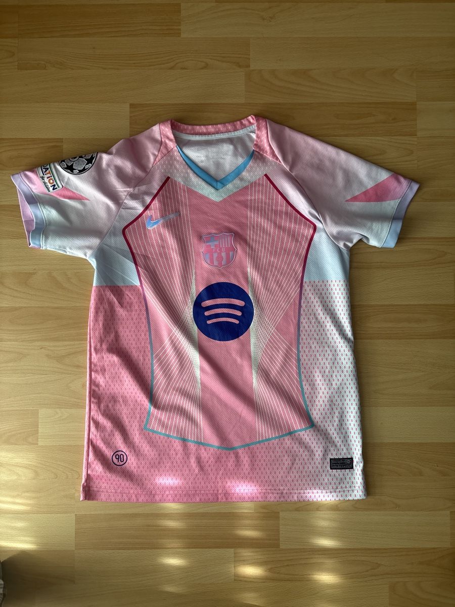 Nike Canottiere & Pantaloni: FC Barcelona Trikot  – Usato da Gibswil venduto da Kudi21