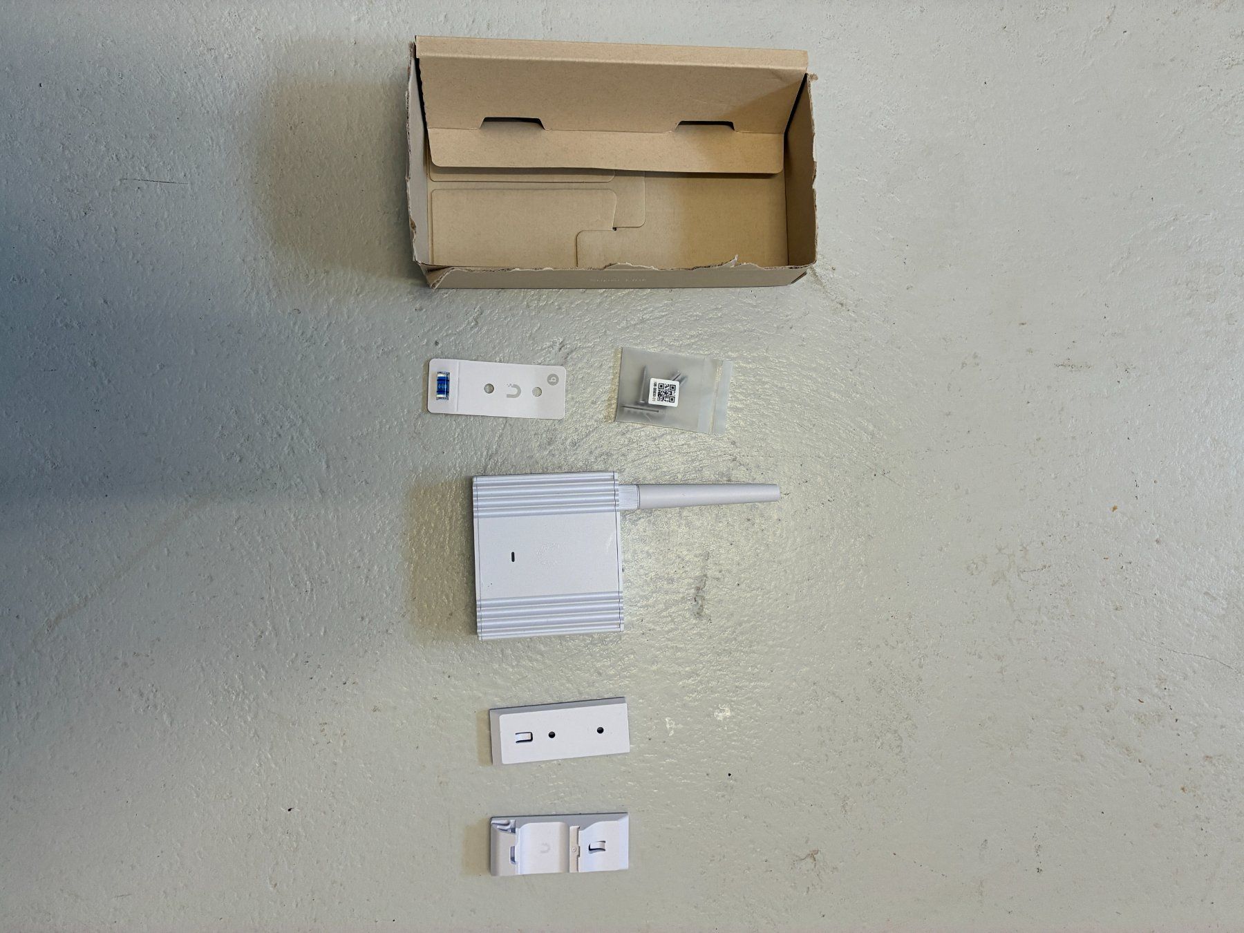 Ubiquiti Sistemi d'allarme: Bundle Unifi SuperLink Gateway ¦ USL Environment ¦ USL Entry – Usato da Elfingen venduto da Rbuechli