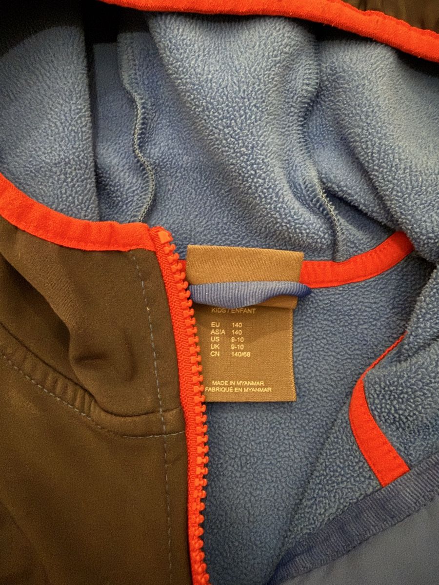Jack Wolfskin Giacche & Cappotti: Jack Wolfskin Softshelljacke Kinder Gr. 140 – Usato da Uster venduto da pas_ytj2 1