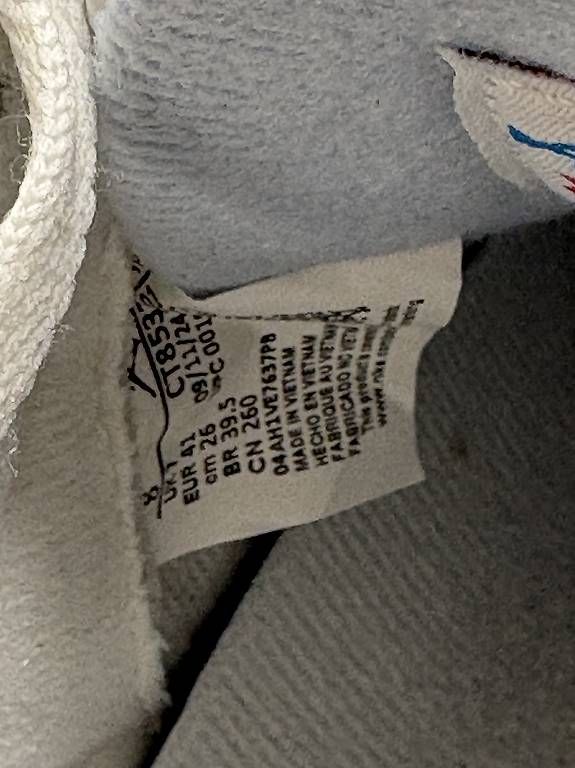Jordan Lotti di vestiti: Jordan 4 Retro Lucky Shorts gr. 8 – Usato da Schleinikon venduto da kar_8ww7 3