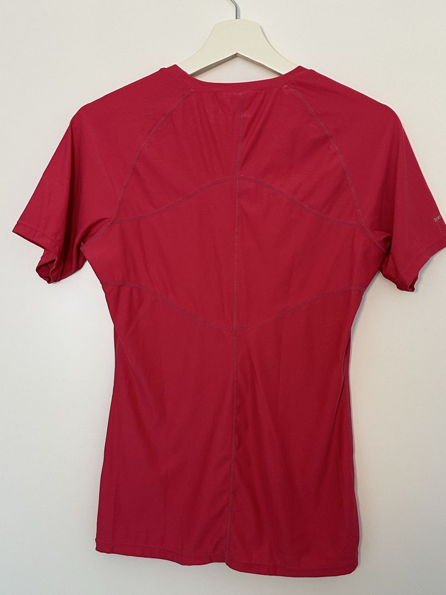 Asics T-shirt: Asics Funktionsshirt Pink Grösse L – Usato da Luzern venduto da linnblake 3