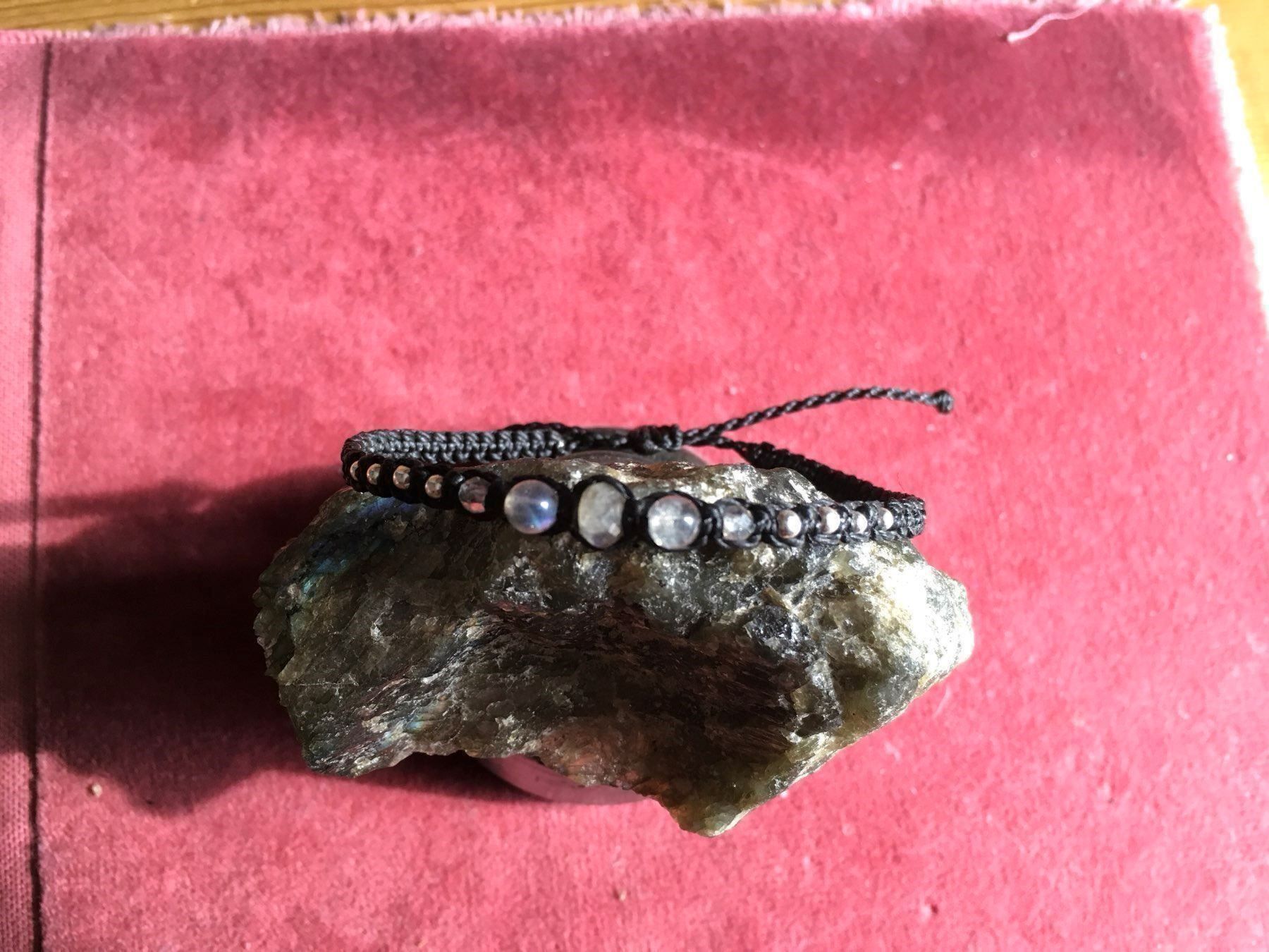 Bracciali & Braccialetti: Labradorit, Armband aus Makramee – Nuovo e nell'imballaggio originale da Zürich venduto da MEVAS-Schmuck 2