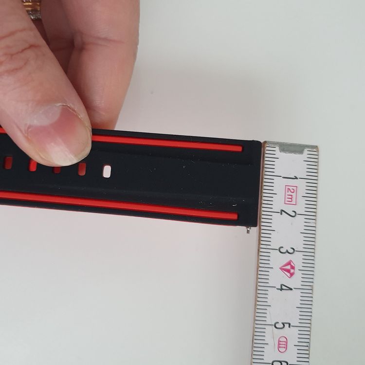 Bracelet montre rouge et noir 3