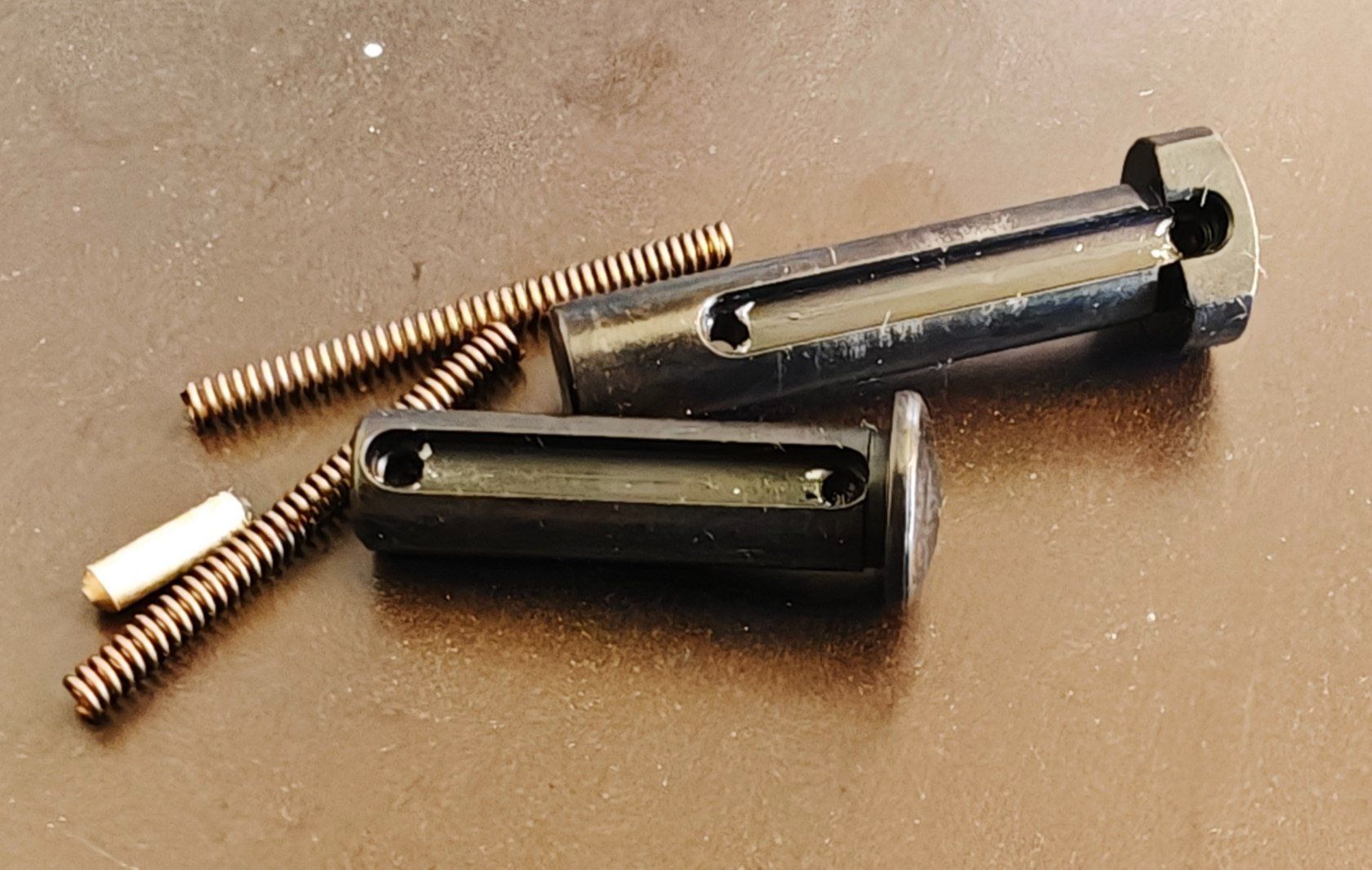 Alle Werkzeuge: AR-15 Lower Receiver Take Down Pin Set - Komplett! Top! – Gebraucht aus Rüti ZH von Sarah0406 2