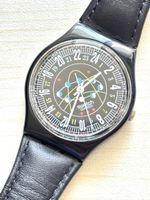 Swatch Swiss Uhr schwarz 24h Anzeige Lederarmband 
