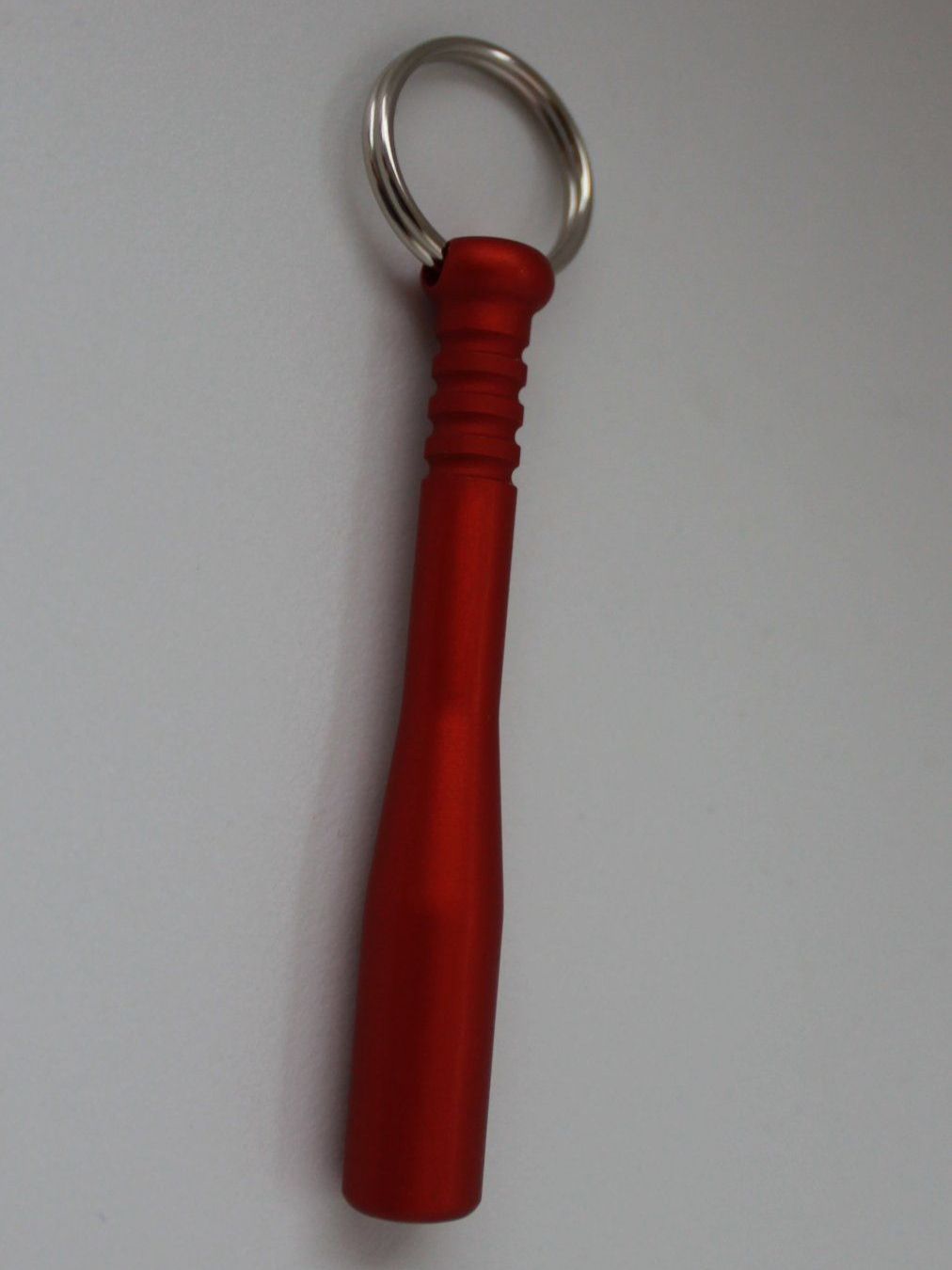 Portachiavi: Porte-clé batte de baseball - rouge    NEU! – Nuovo e nell'imballaggio originale da Peseux venduto da Gilloss