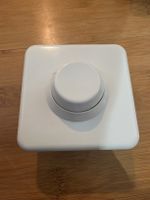Neuer UP Drehdimmer 40-500W, 40-400VA. Feller Standard.