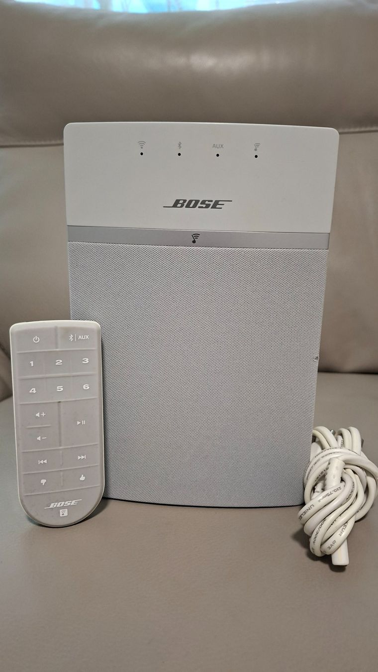 Bose Haut-parleurs: Bose Soundtouch10 wireless – D'occasion à Zug par ases91