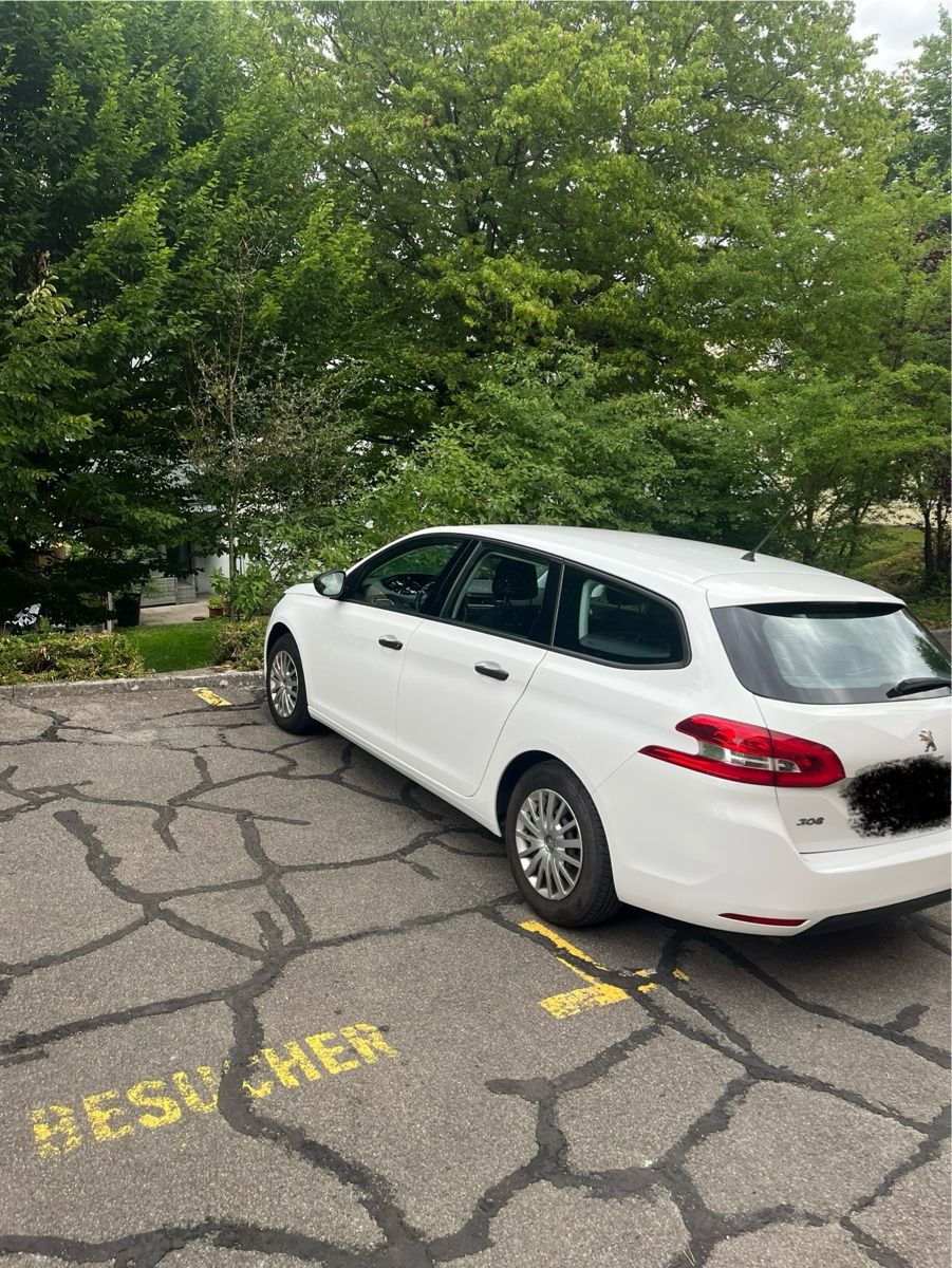 Peugeot Autos: Peugeot 308 Weiss – D'occasion à Steinmaur par joe_xt5m 1