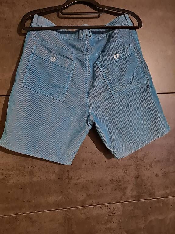 Pantalons: Quicksilver shorts Gr. 30 – D'occasion à Rupperswil par Homer20 1