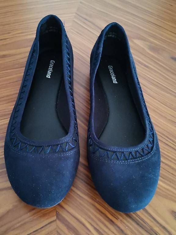 Graceland Scarpe da donna: Ballerina dunkelblau, Gr. 36 – Usato da Muri b. Bern venduto da Claudiahuegli