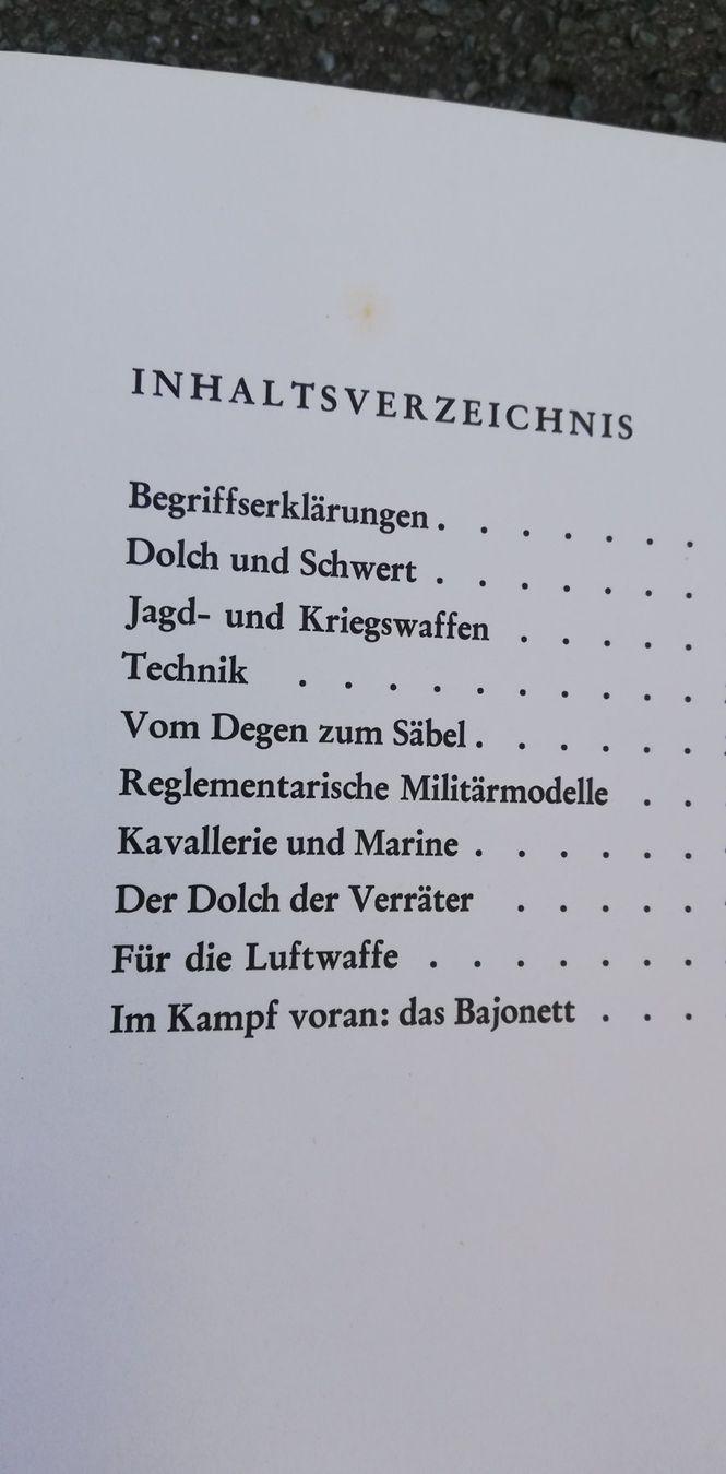 Bücher: Blanke Waffen – Gebraucht aus Thun von Matthias72 3