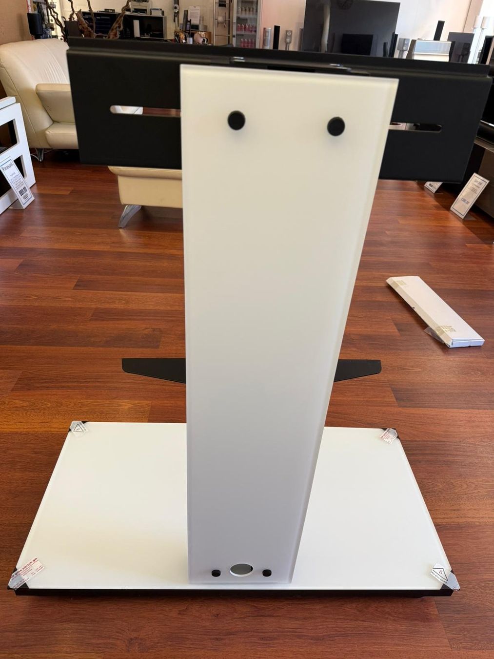 Spectral Mobili TV: Spectral TV Möbel mit Soundbar Halterung – Nuovo (secondo la descrizione) da Oberengstringen venduto da Limmat8102 2