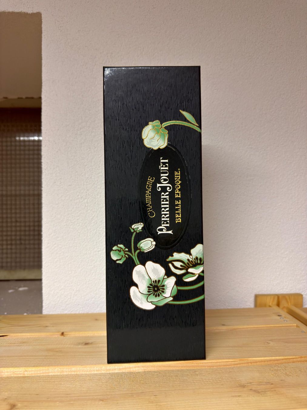 Vino: Limited Edition Belle Epoque 1996 – Nuovo e nell'imballaggio originale da Fescoggia venduto da AmazingDesignObjects