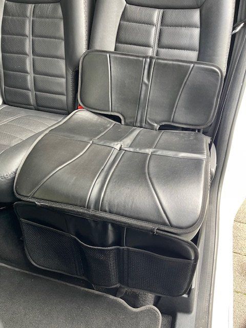 Seggiolini per auto: Autokindersitz-Unterlage – Usato da Buchs AG venduto da Edisimus