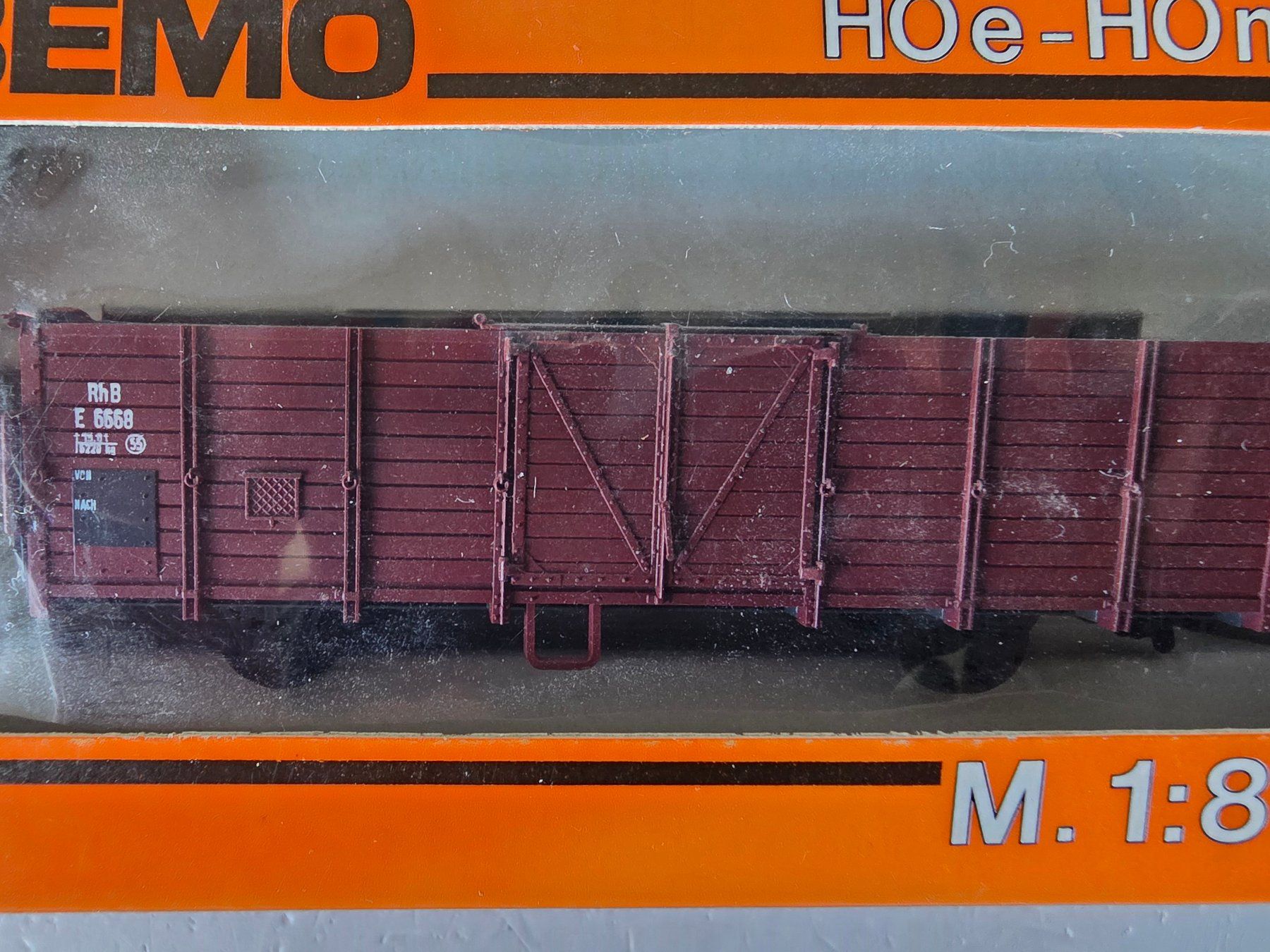 Bemo Modellini di ferrovie: 6 Stück verschiedene RhB Güterwagen – Nuovo (secondo la descrizione) da Seuzach venduto da Loeckeli01 4