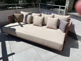Gartenliege Daybed Holz mit vielen Kissen perfekter Zustand