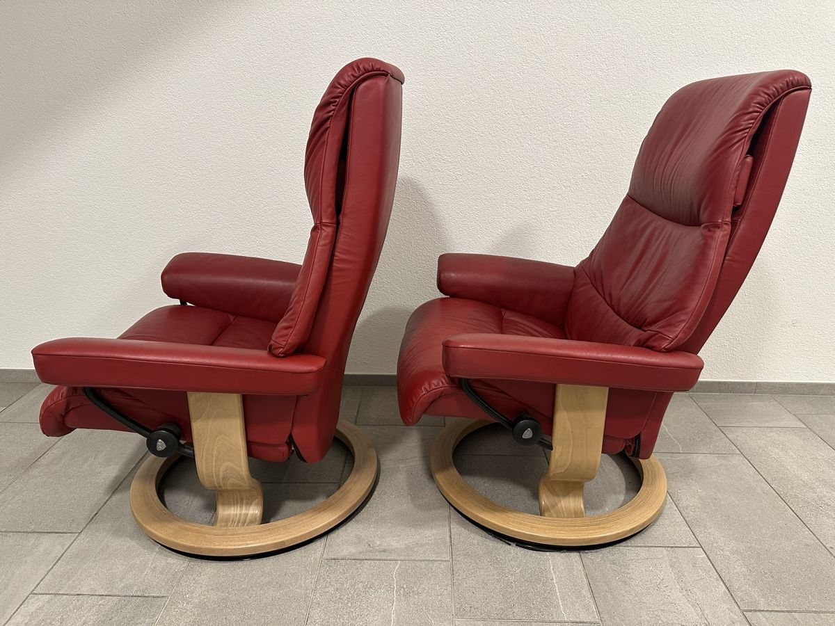 Stressless Poltrone: 2 Stressless Sessel inkl. 2 Hocker – Usato da Biberist venduto da tob_r9tj 3