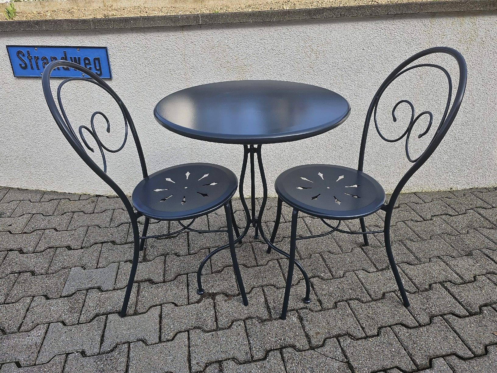 Set di tavolo e panche: Balkontisch Gartentisch 2 Stühle – Usato da Villnachern venduto da hasta08 4
