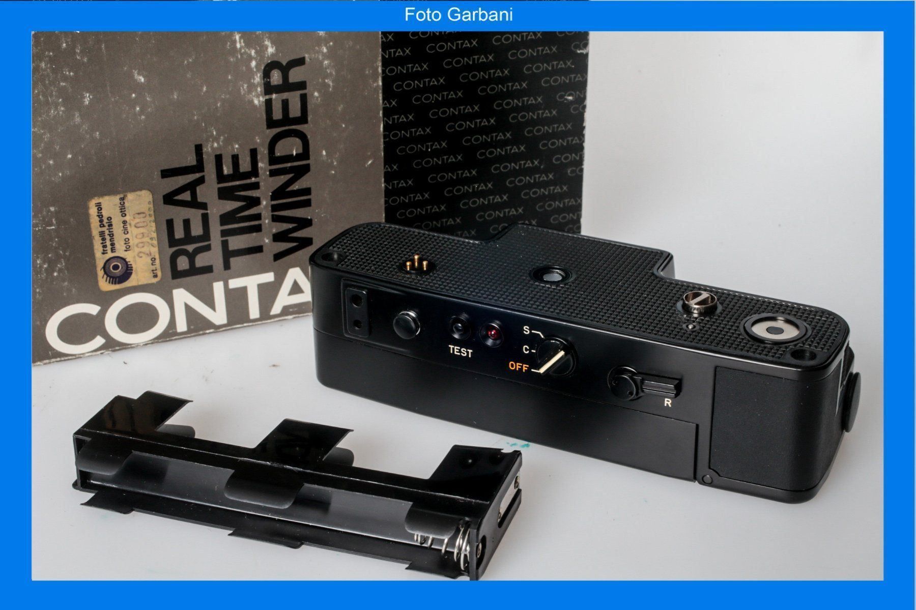 Contax Fotocamera: Contax Real Time Winder – Usato da Muralto venduto da FotoGarbani 1