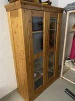 Antiker Schrank
