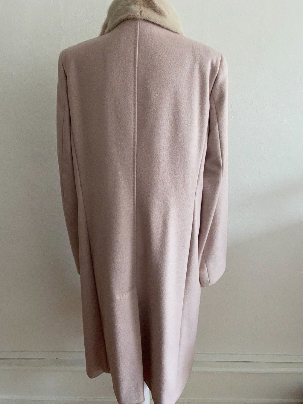 Max Mara Cappotti: Max Mara Studio Mantel – Nuovo (secondo la descrizione) da Bern venduto da schnupka 3