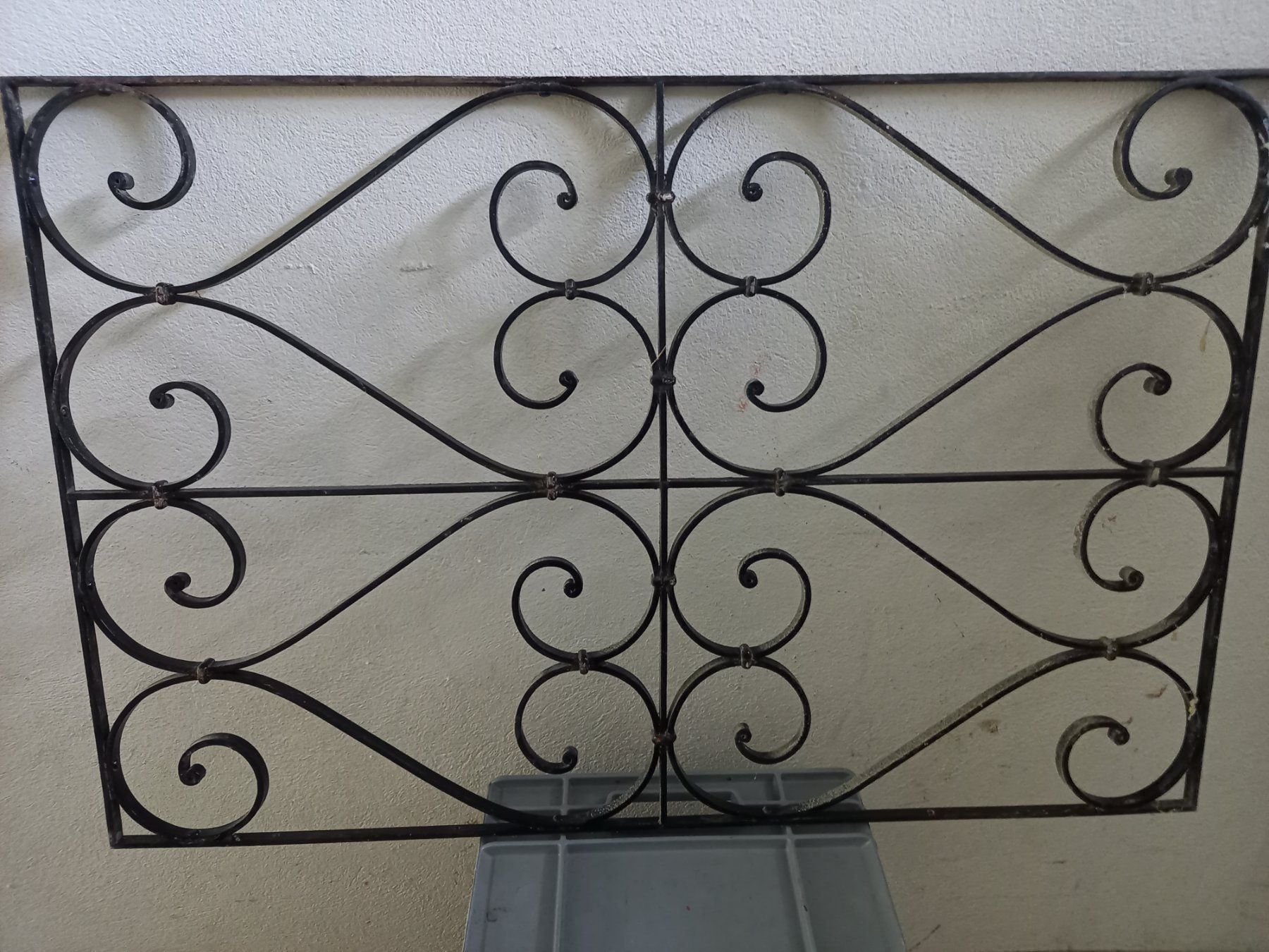 Fenster: Schmideiserne Fenstersicherung – Gebraucht aus Buochs von Bronsen46 5
