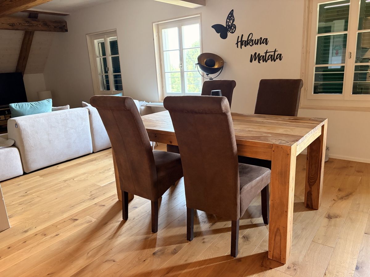 Tables: Schöner Holztisch – D'occasion à Hünenberg par PLANA02 1