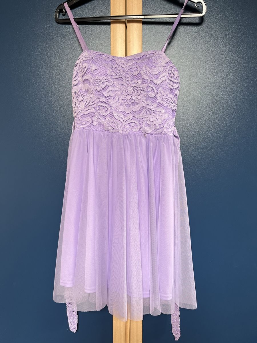 Vestiti: Kleid – Nuovo (secondo la descrizione) da Oberbüren venduto da len_5q92