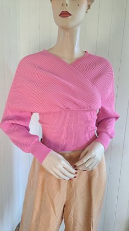 NO SECRETS MILANO cropped CacheCœur Knittop Top onesize