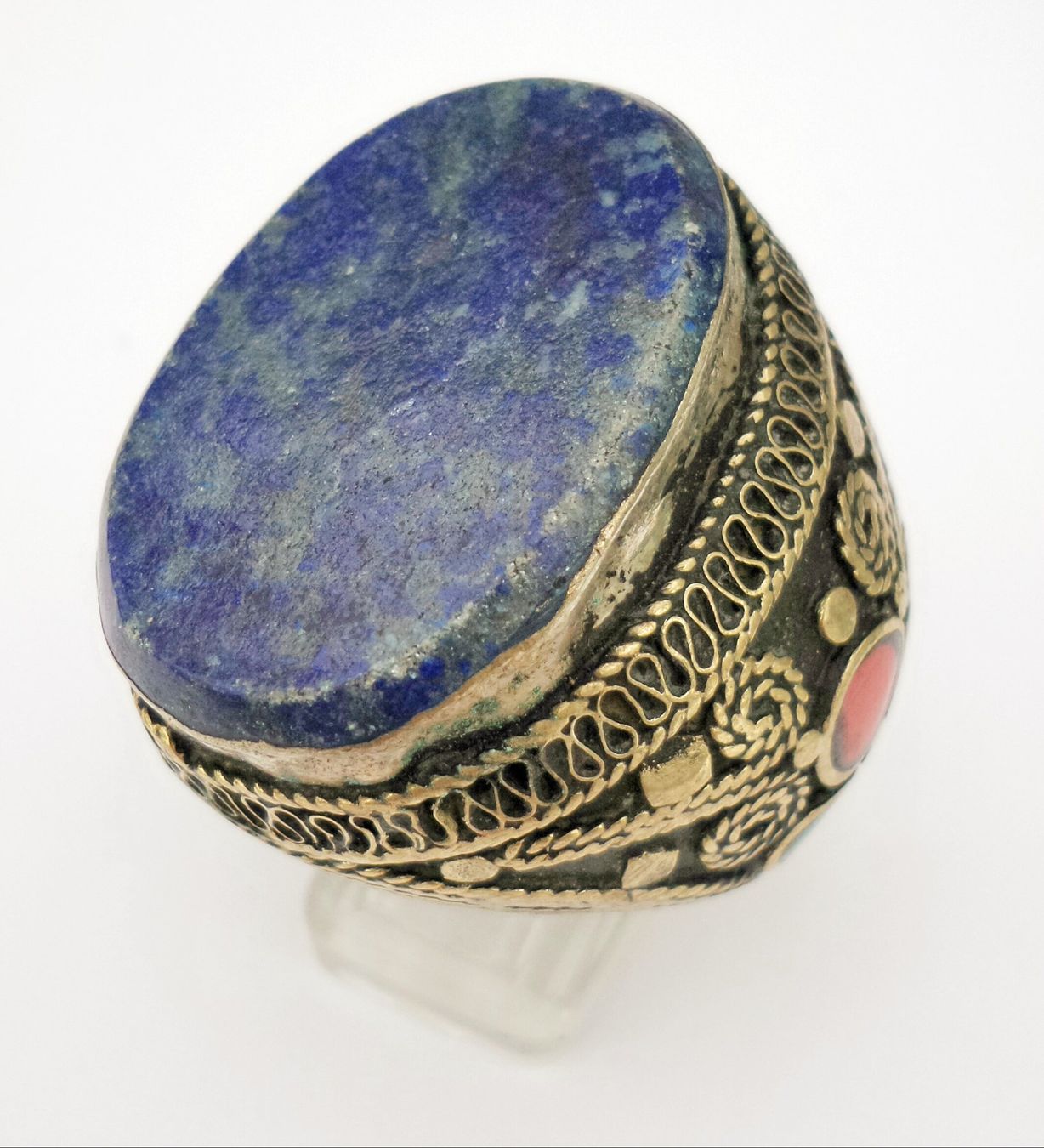 Anelli: Ring mit Lapis Lazuli und Koralle Grösse 59 – Nuovo (secondo la descrizione) da Zürich venduto da ben_mn5h