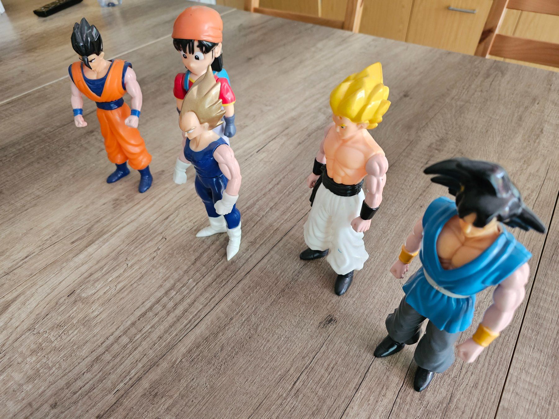 Figuren: Dragon Ball Figuren – Defekt aus Steg im Tösstal von msx14 1