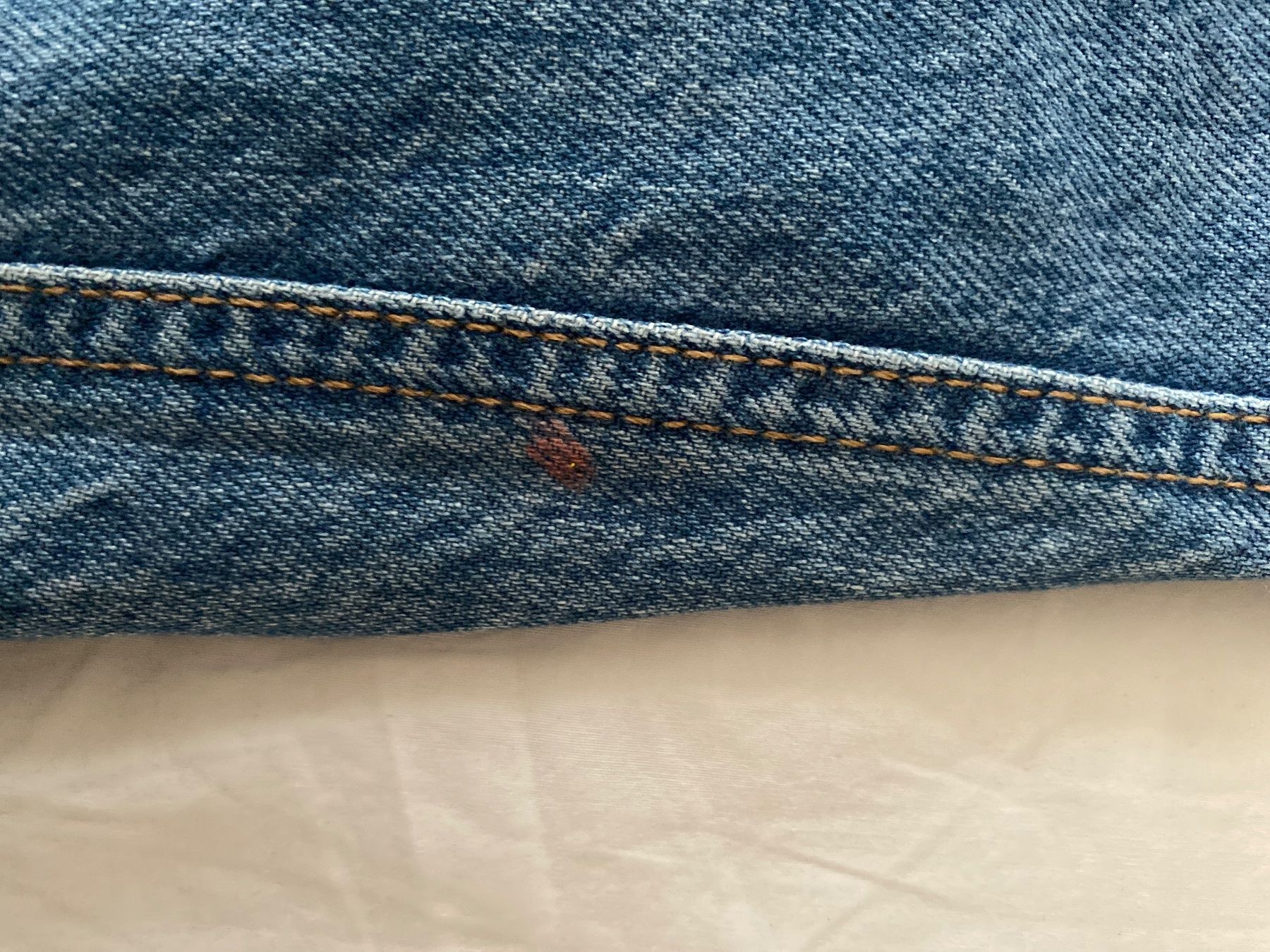 Bershka Jeans: Jeans mit Löcher – Usato da Huttwil venduto da mandala123 2
