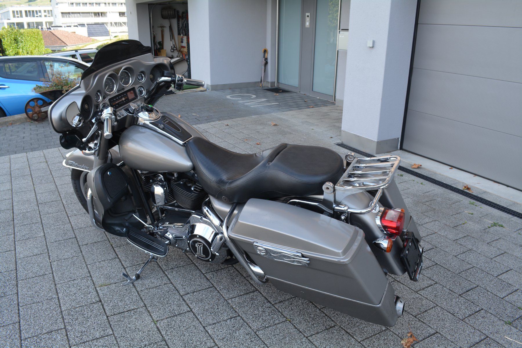 Harley-Davidson Chopper: Harley Davidson FLHTCUI – Gebraucht aus Wollerau von chevy27 3