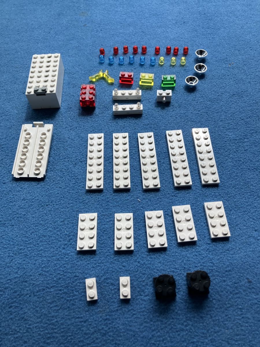 Lego Kit di costruzioni: Lego 9V Light & Sound Zubehör – Usato da Chur venduto da GC190
