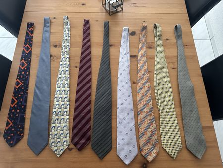 9 Krawatten div. Marken (Armani / Massimo Datti / Lezard)