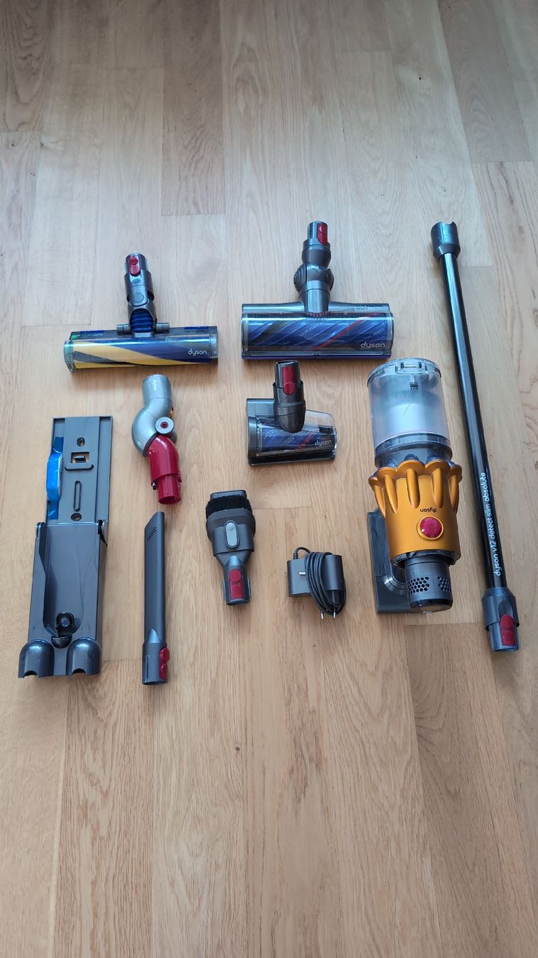 Dyson Aspirapolveri & Accessori: Dyson V12 Detect Slim Absolute Staubsauger gebraucht – Difettoso da Hasle LU venduto da _Juley_
