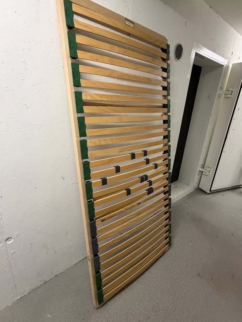 Reti a doghe: Lattenrost 90 x 200cm – Usato da Meggen venduto da Rosali06 1