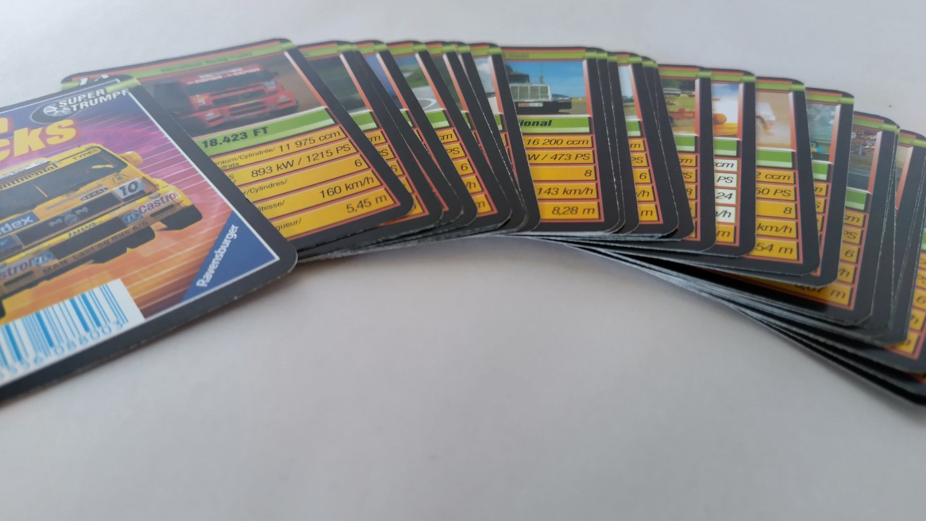 Ravensburger Giochi: Auto Quartett Lastwagen / Mega Trucks / 32 Karten ab Fr. 4.- – Usato da Bellach venduto da JingleJerry 9