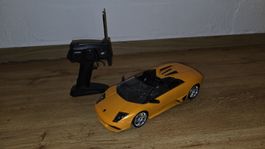 Ferngesteuertes Auto